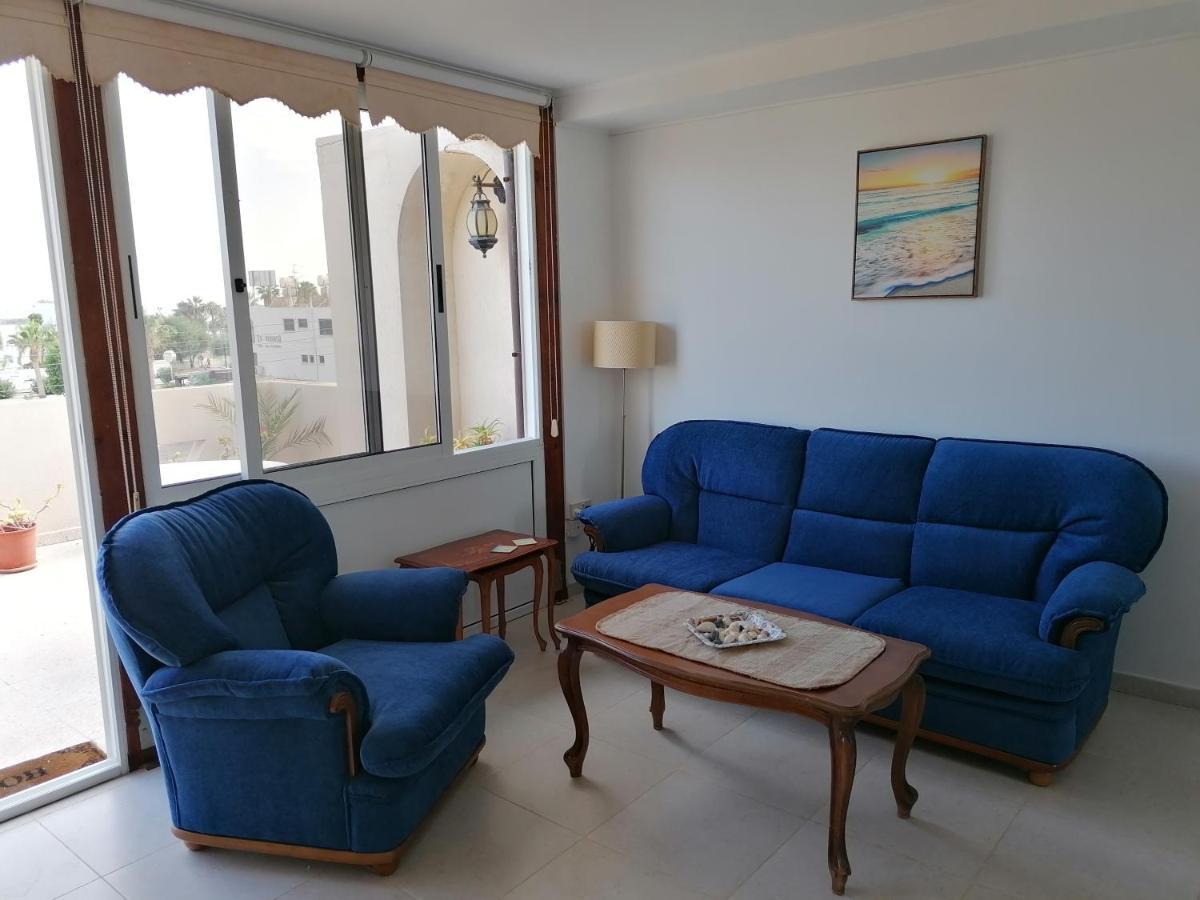 Ria Beach Sea View Apartment Pyla Esterno foto